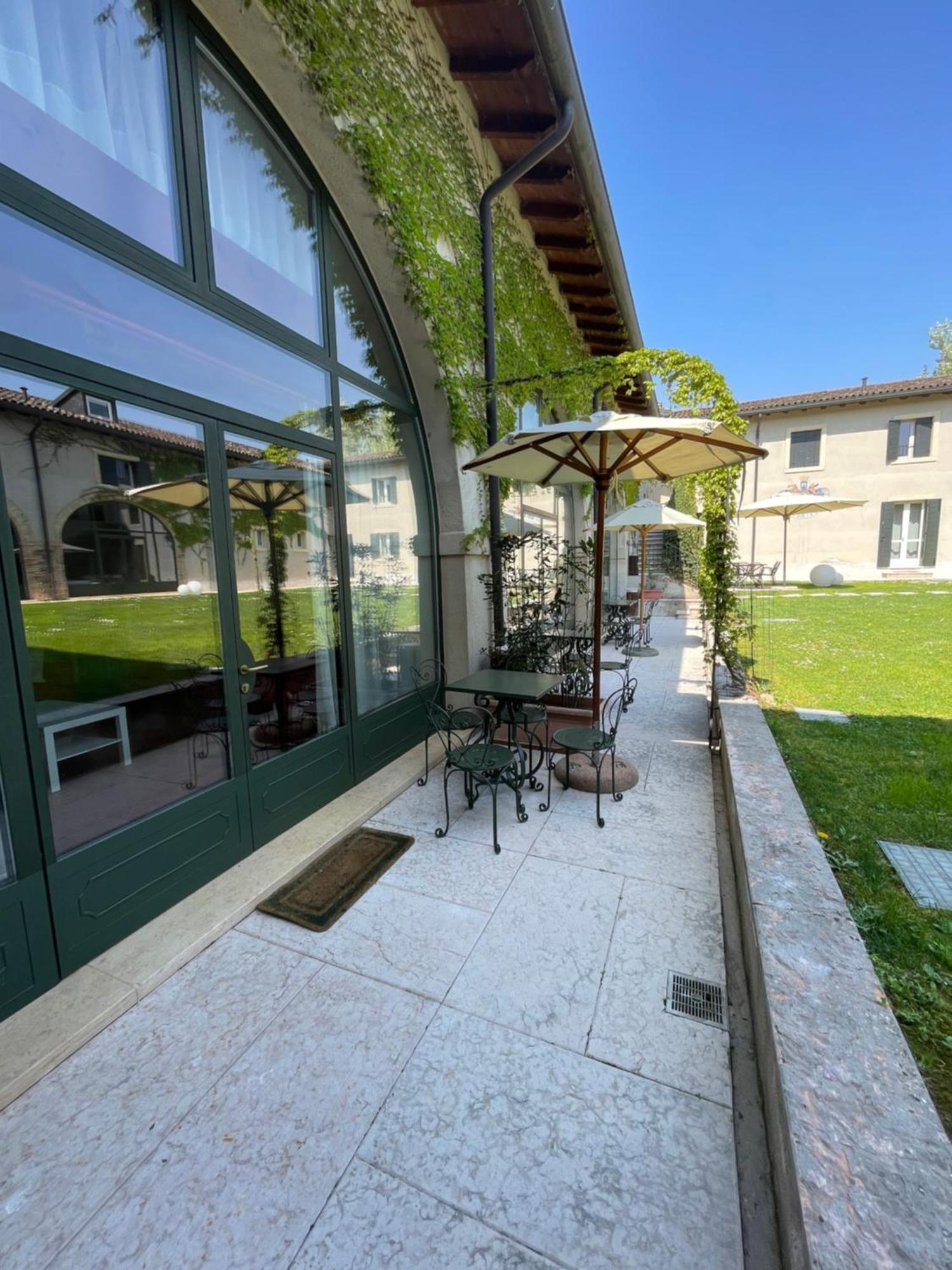 Apartment Relais Corte Paradiso Peschiera del Garda