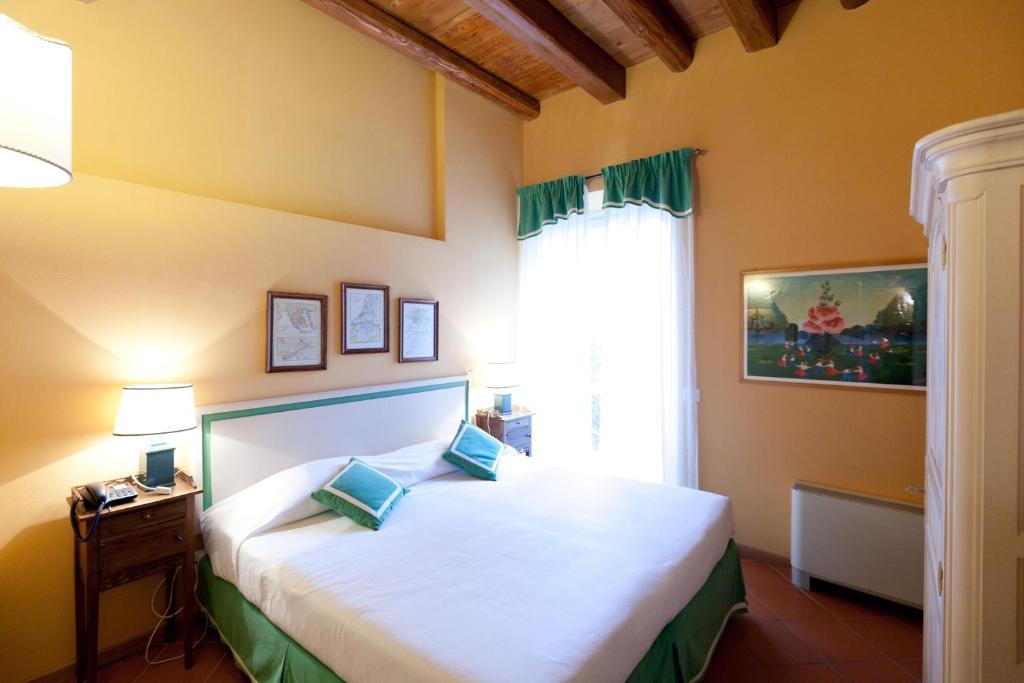 Apartment Relais Corte Paradiso Peschiera del Garda